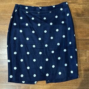 Banana Republic navy and white polka dot mini skirt size 6